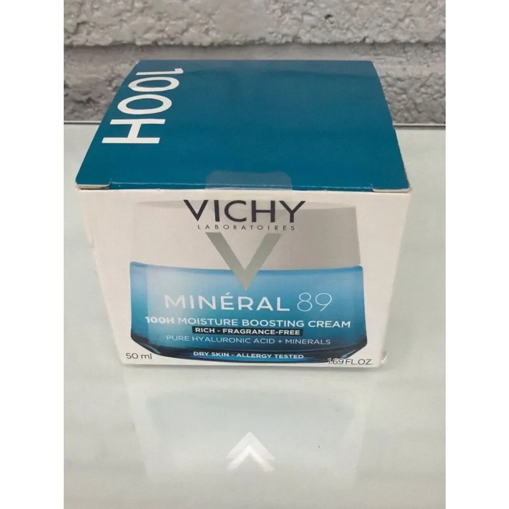 Vichy Laboratories features vichy